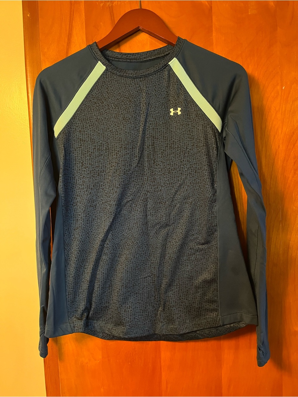 Under Armour Navy Long Sleeve Athletic Top with Mint Accents